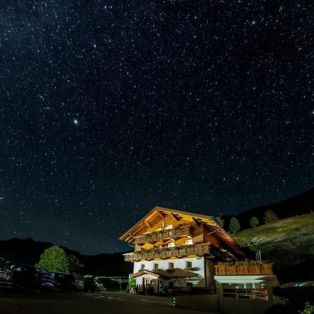 Apartmenthaus Innerkratzerhof Pragraten ภายนอก รูปภาพ