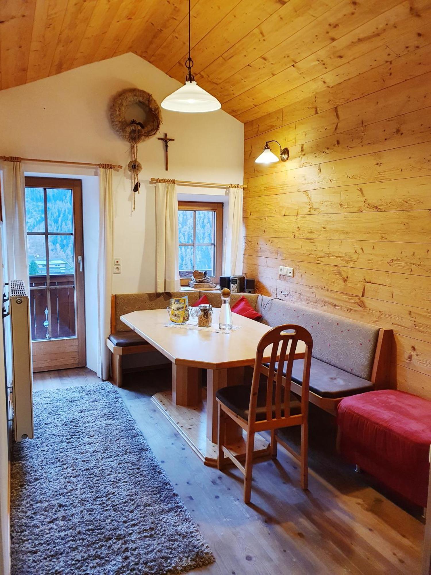 Apartmenthaus Innerkratzerhof Pragraten ภายนอก รูปภาพ