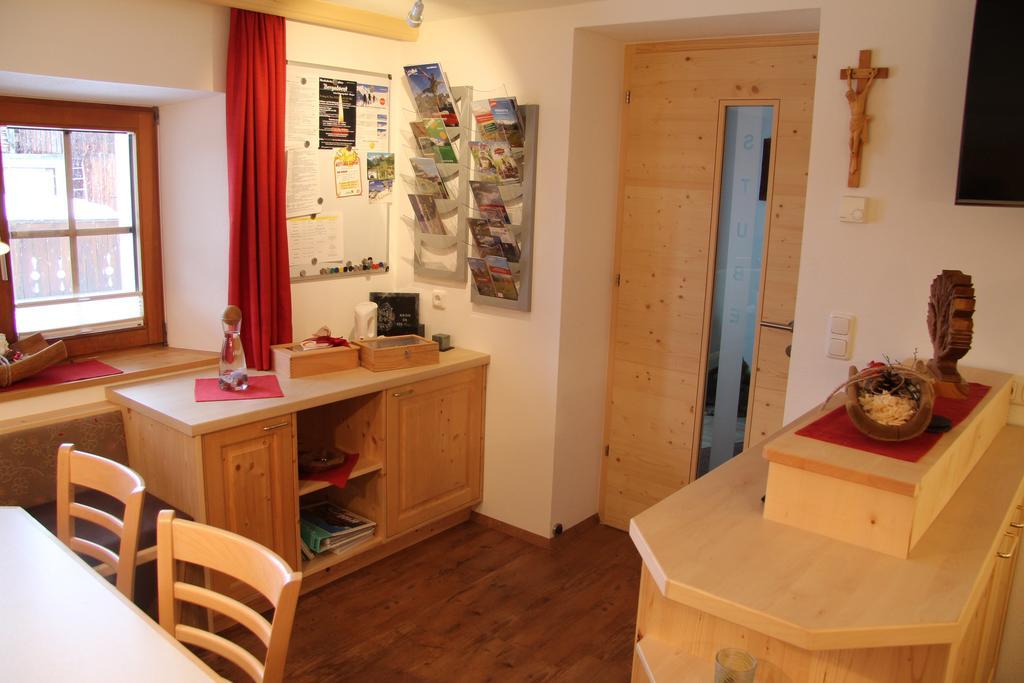 Apartmenthaus Innerkratzerhof Pragraten ภายนอก รูปภาพ