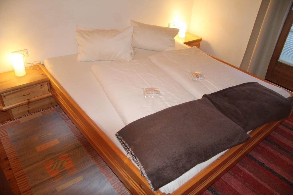 Apartmenthaus Innerkratzerhof Pragraten ภายนอก รูปภาพ