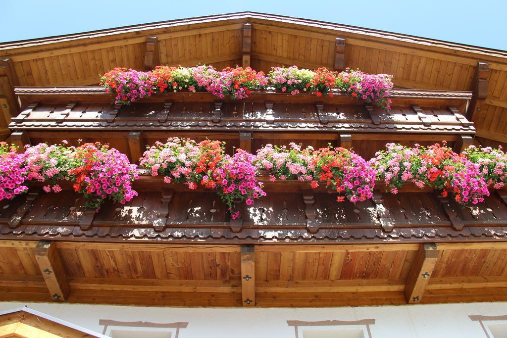 Apartmenthaus Innerkratzerhof Pragraten ภายนอก รูปภาพ